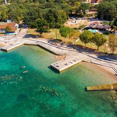 Luxury Apartments Adria Malinska Kültér fotó