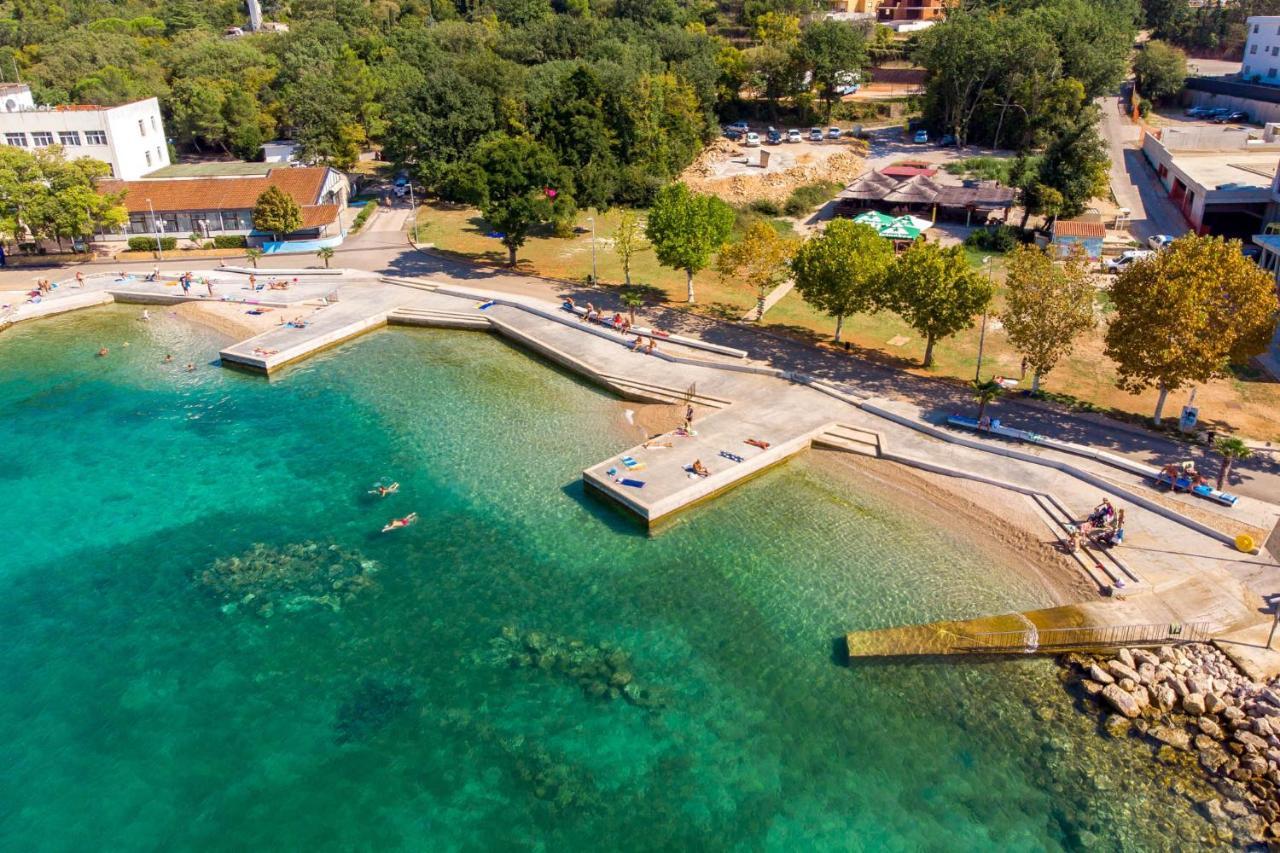 Luxury Apartments Adria Malinska Kültér fotó