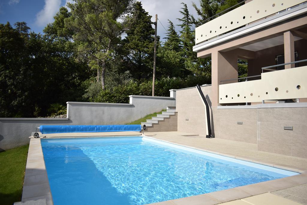 Luxury Apartments Adria Malinska Kültér fotó