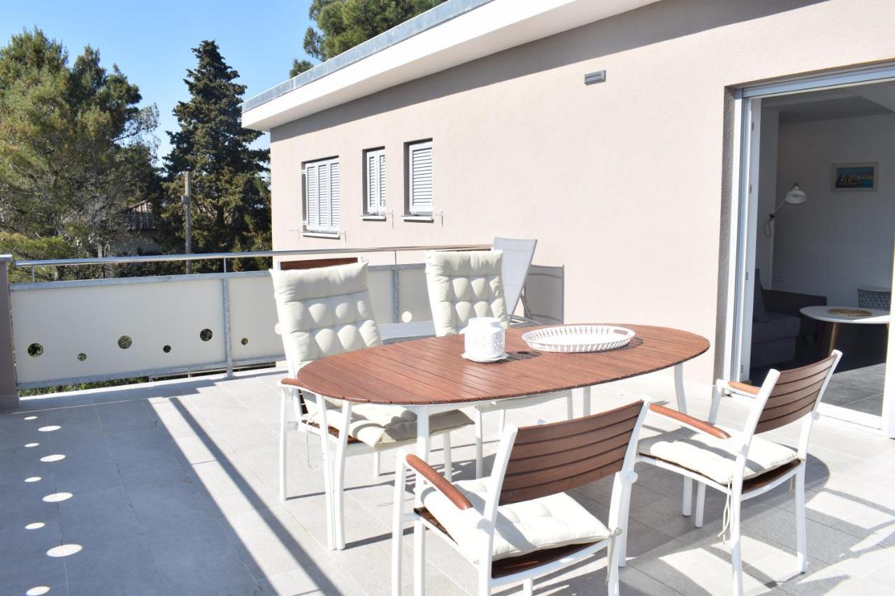 Luxury Apartments Adria Malinska Kültér fotó