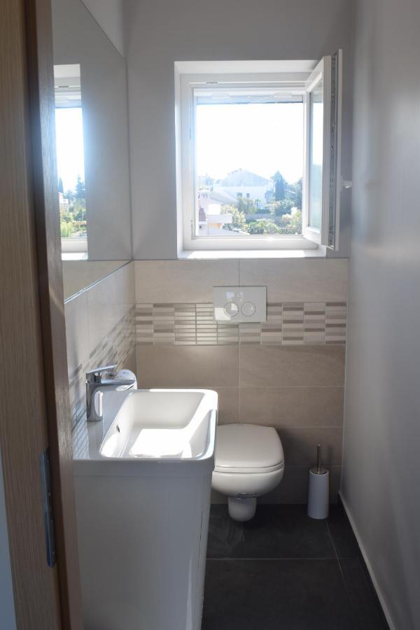 Luxury Apartments Adria Malinska Kültér fotó