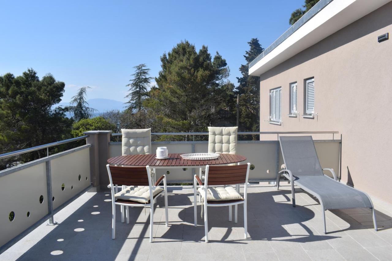 Luxury Apartments Adria Malinska Kültér fotó